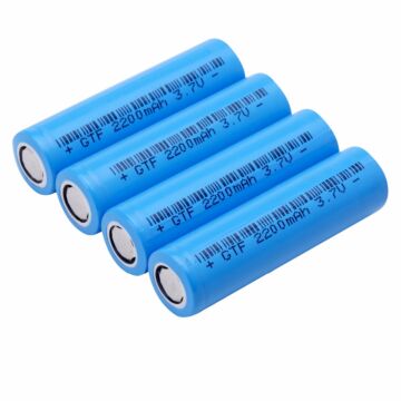 GTF 18650 2200 mAh 3.7 V Lithium-Ionen Akku mit flacher Oberseite (4 Stück)
